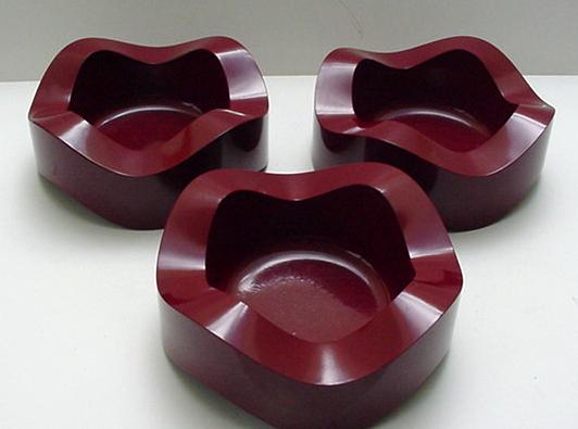 Bakelite German set of 3 Ashtrays