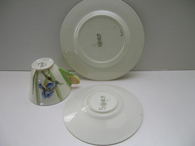 Royal Doulton Bone China Flower Handle Iris