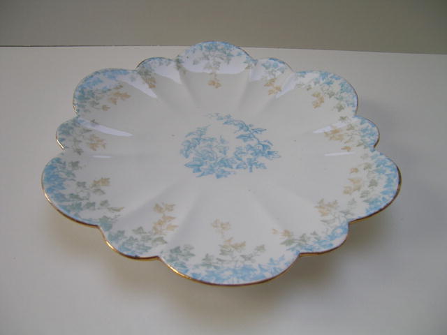 Wileman Bone China Empire Ivy Cakeplate