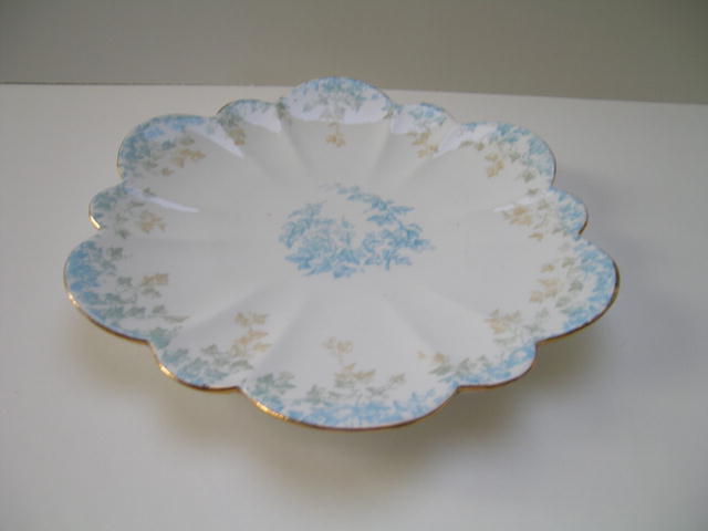 Wileman Bone China Empire Ivy Cakeplate