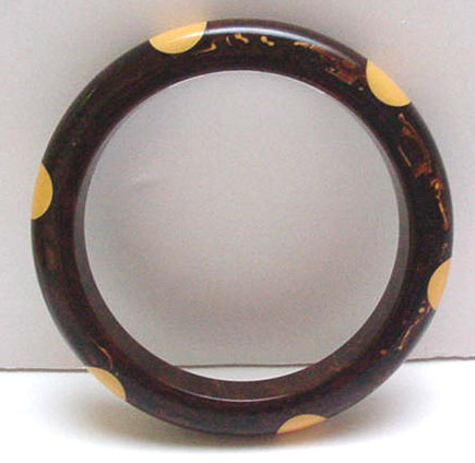 Bakelite Vintage Marbelized Brown & 6 Yellow