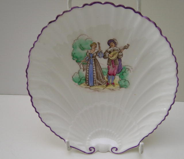 Shelley China Large Oyster Plate Romantic