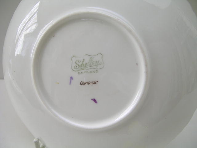 Shelley China Large Oyster Plate Romantic