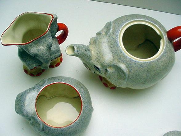 Royal Venton Children's Elephant Tea Set