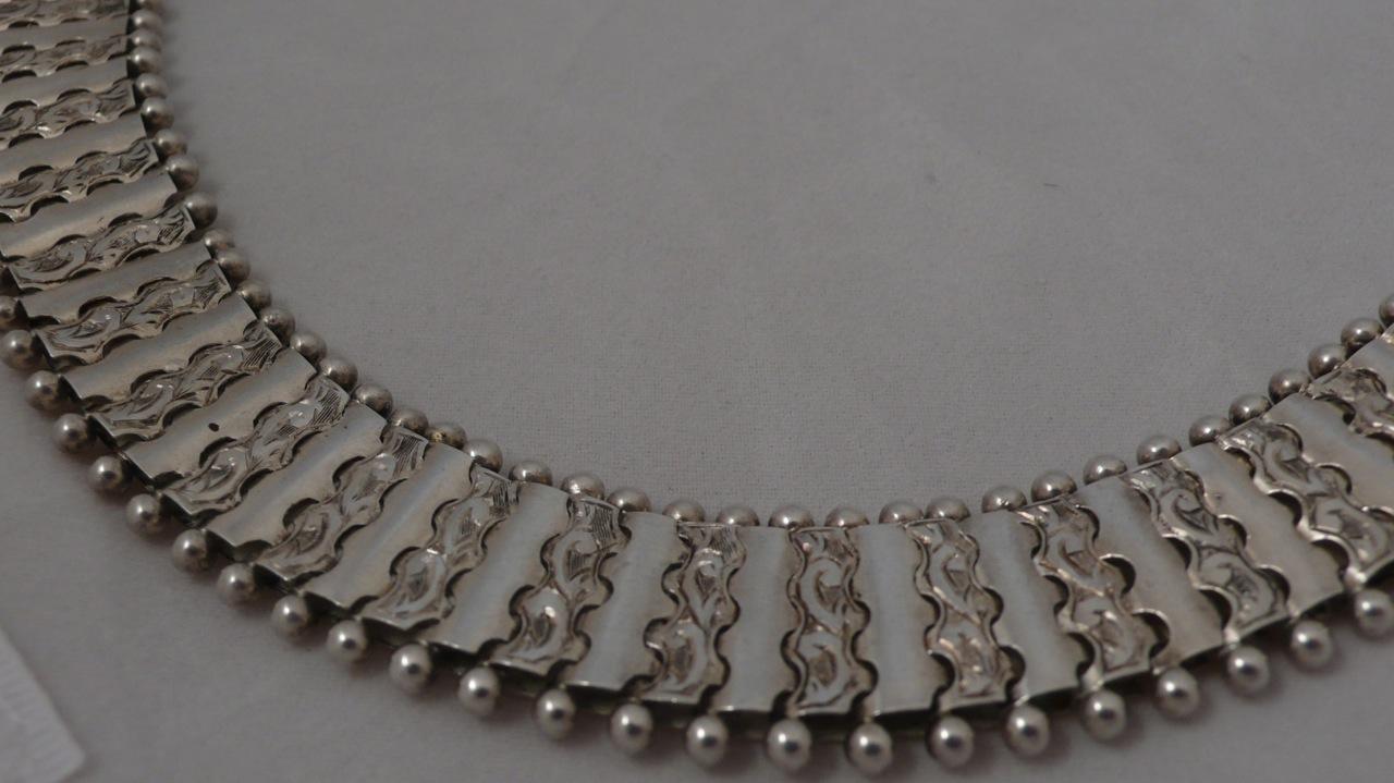 Victorian Sterling Silver Collar