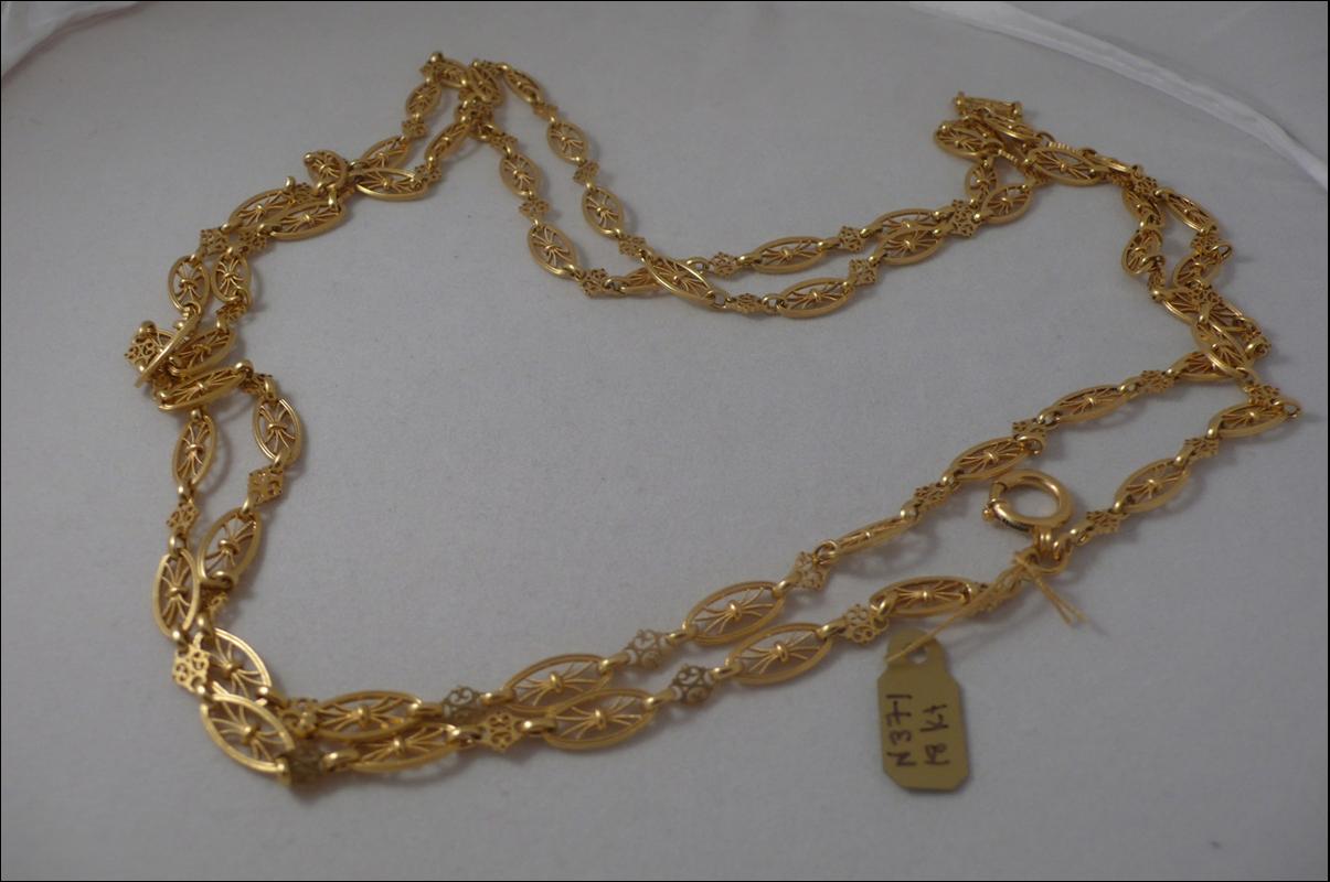 Victorian 18KT Gold Longguard