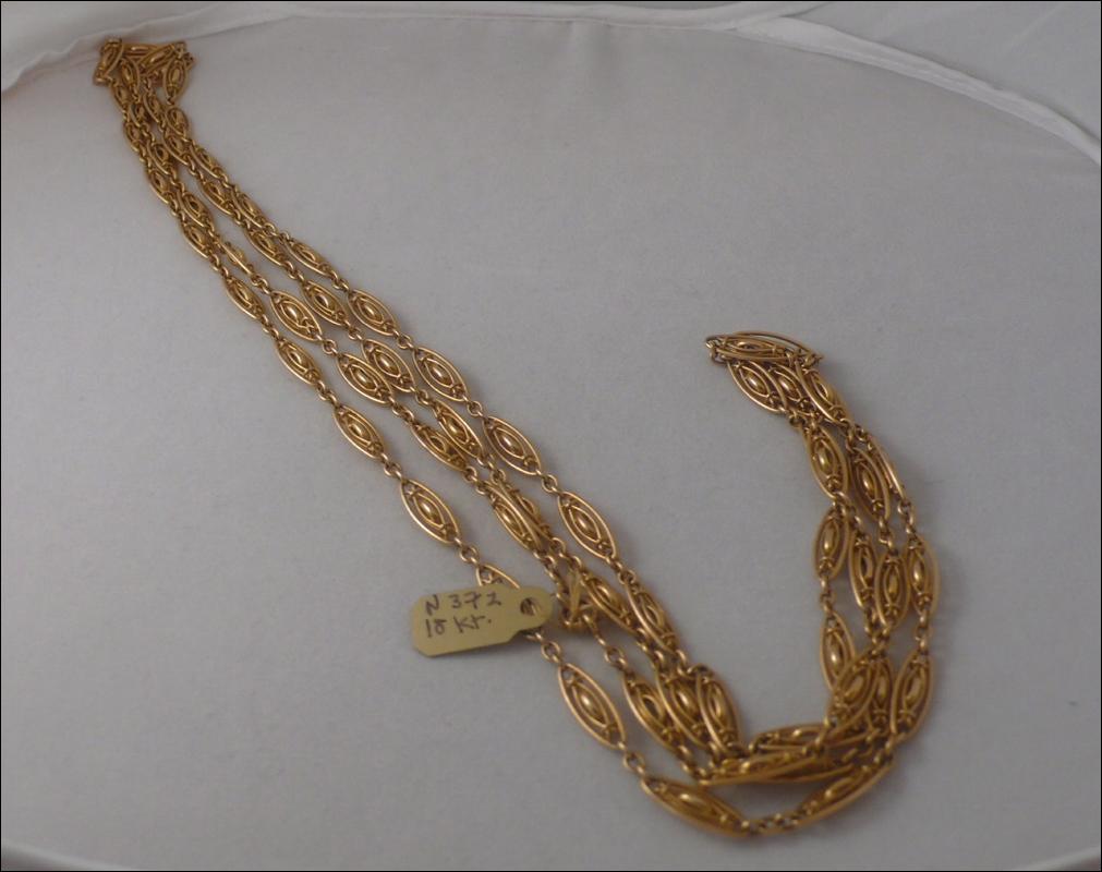 Victorian 18 KT. Gold Longguard Chain