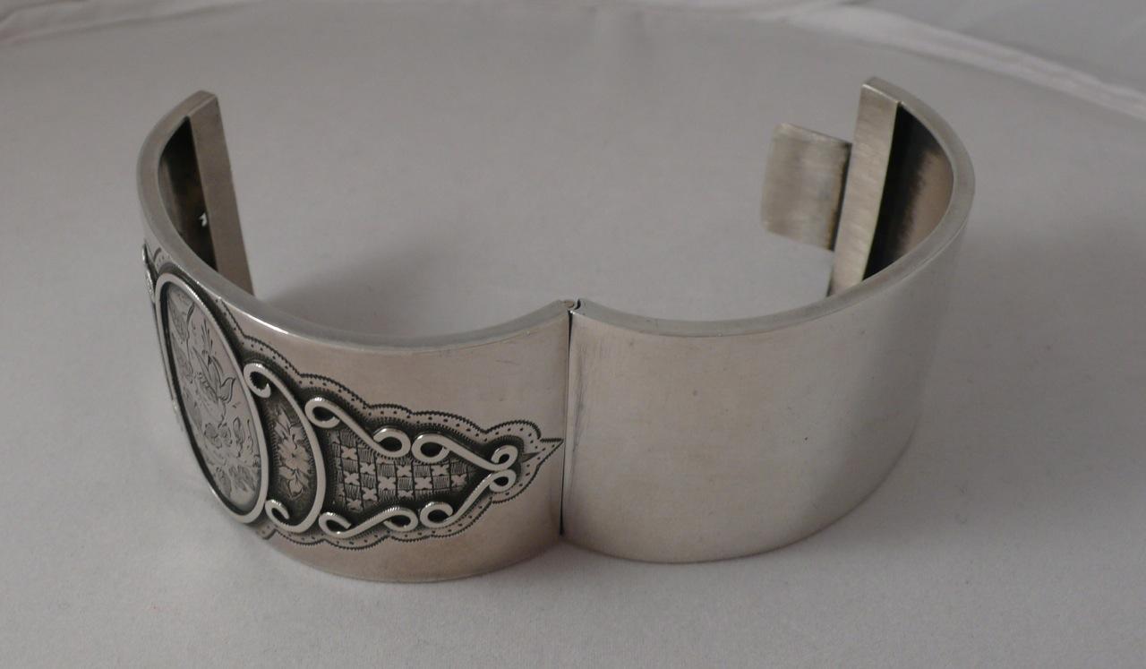 Victorian Silvre Wide Bangle