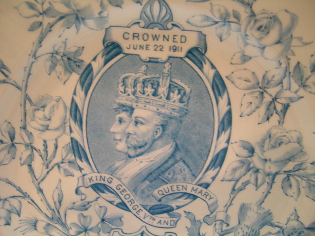 Commemorative George V and Mary Plate