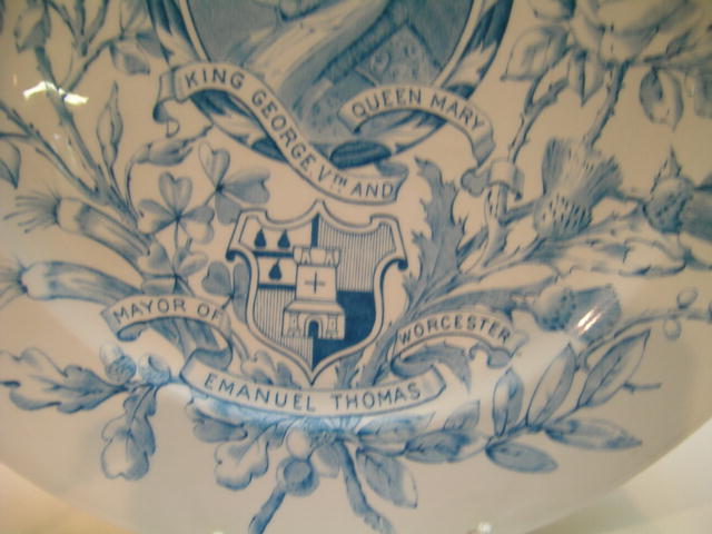 Commemorative George V and Mary Plate