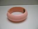 Lucite Weiss Pink Rhinestone Hinged Bangle