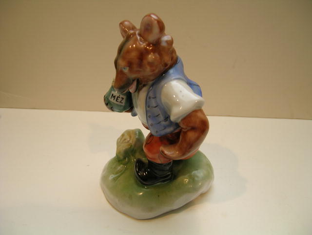 Herend Bear Figure with Honey Pot