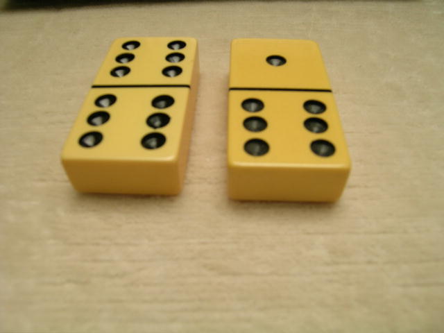 Vintage Bakelite Set of Dominoes -Original Box