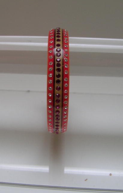 Celluloid Bangle:Pink and Cream with white