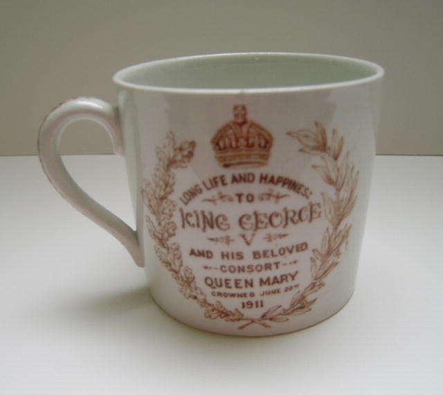 Royal Mug: George V and Mary