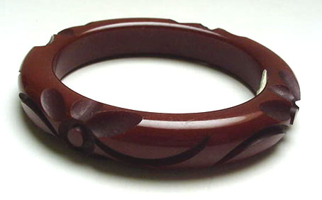 Dark Chocolate Brown Bakelite Carved Bangle