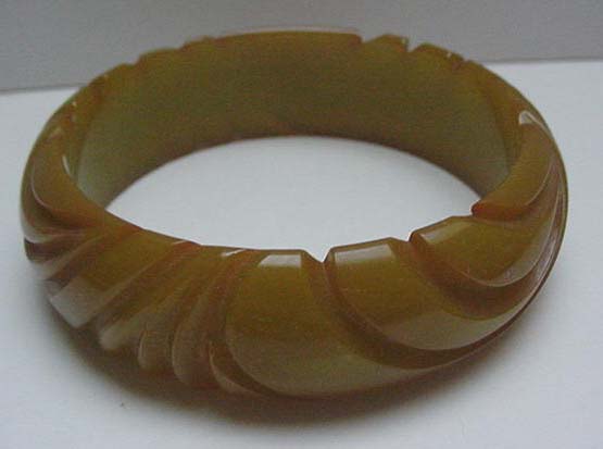 Bakelite Olive Carved Bangle Bracelet