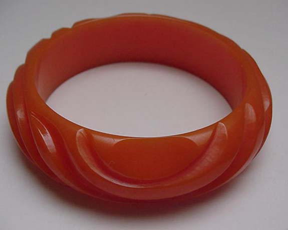 Bakelite Apricot Carved Circles Bangle Bracelet