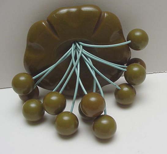Bakelite Vintage Green Berries or Olives Brooch