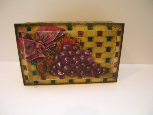 Jacob & Co. English Biscuit Vintage Tin