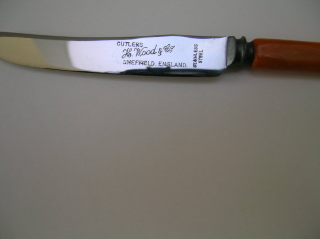 Bakelite Set of Fruit Knives with Box