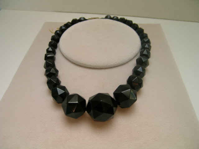 Victorian Whitby Jet Bead Necklace