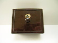 Bakelite Vintage Bridge Box with Trump Marker