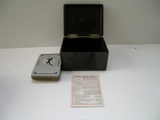 Bakelite Vintage Bridge Box with Trump Marker