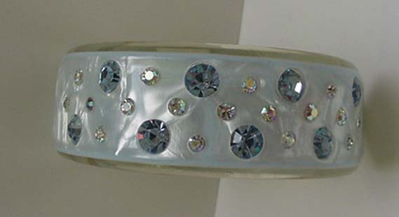 Lucite unusual chrome blue color with