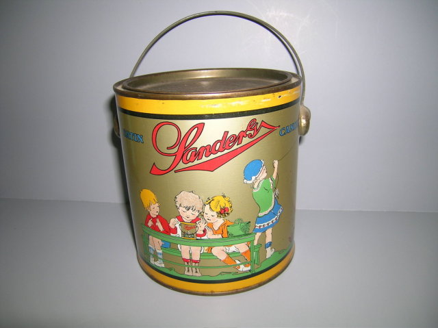 Satin Sanders Candies Tin