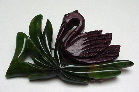 Bakelite and wood vintage swan brooch