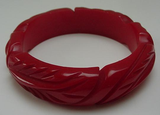 Bakelite Vintage Carved Red Leaf Bracelet