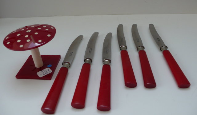 Bakelite Vintage Red Fruit Knives/Stand