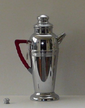 Bakelite & Chrome Martini Shaker
