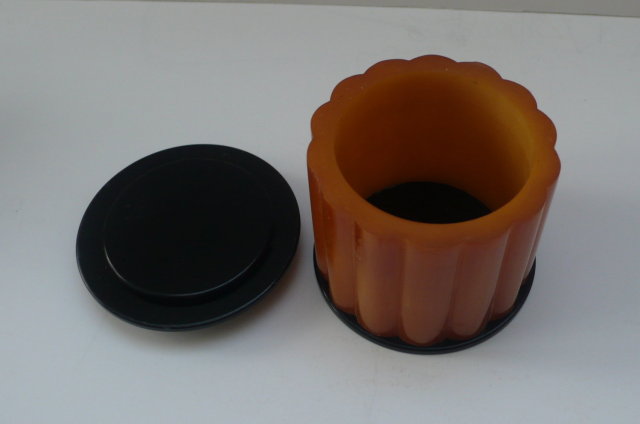 Bakelite Vintage Ribbed Molasses Box
