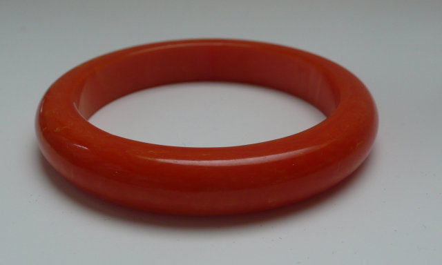 Bakelite Vintage Chunky Orange Bangle