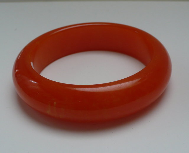 Bakelite Chunky Bright Orange Marbled Bangle