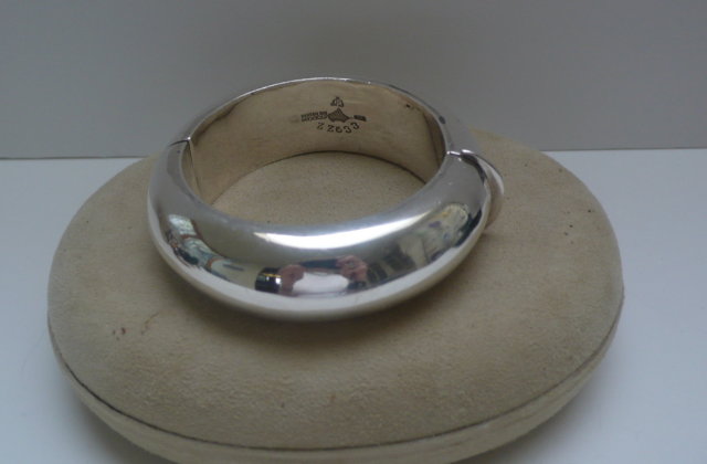 Sterling Silver Antonio Bangle