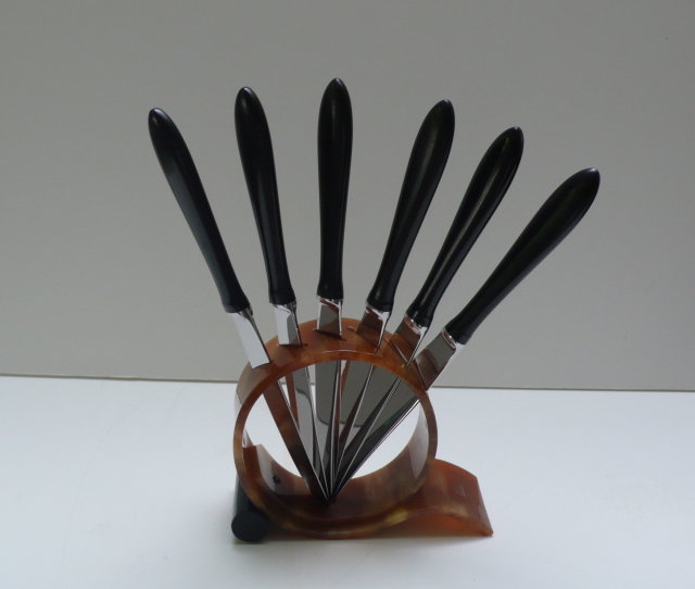 Bakelite Deco Knives and Stand