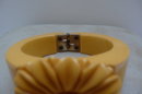 Bakelite Vintage Daisey Hinged Bangle
