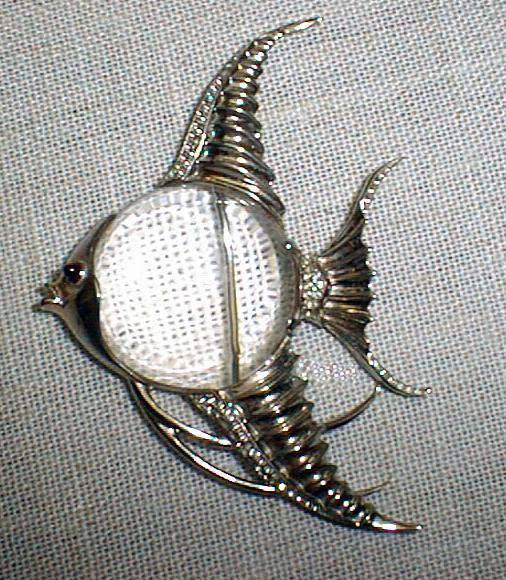 Costume Trifari Jelley Belly Fish Brooch