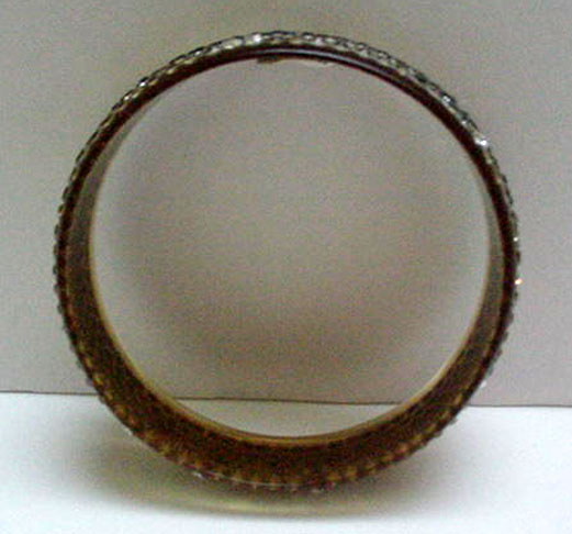Celluloid Applejuice Colored Bangle with white