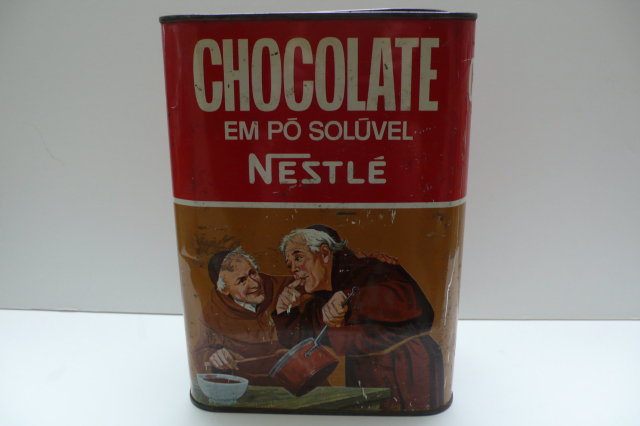 Nestle Chocolate Argentina Tin