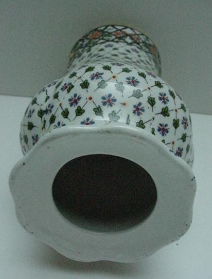 English Hat pin Holder
