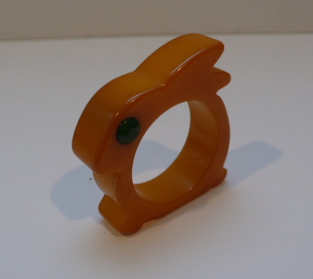 Bakelite Bunny Vintage Napkin Ring
