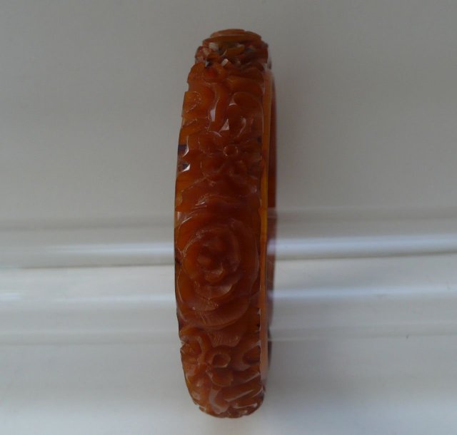 Bakelite Vintage Completely Molasses Carved