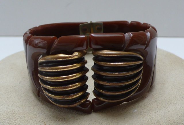 Bakelite & Metal Brown Hinged Bangle