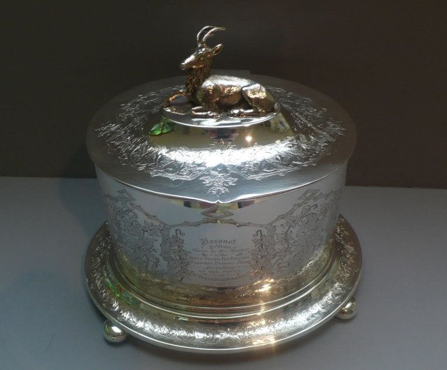 Victorian Oval Silver Plate Deer Finial Biscuit Box
