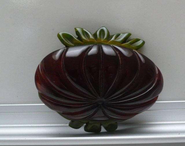 Bakelite Vintage Pumpkin/Squash Brooch