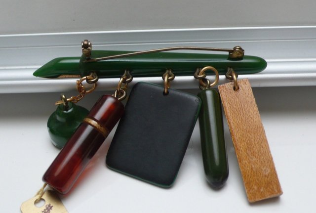 Bakelite Vintage School Brooch